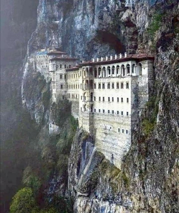 Monastero di Sumela,Turchia.jpg