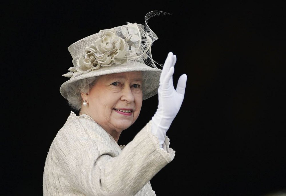 Regina-Elisabetta-II.jpg